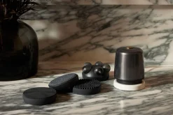 All-in-one cleansing device
