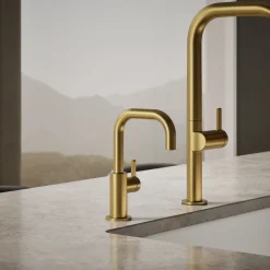 Beverage faucet