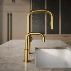 Beverage faucet