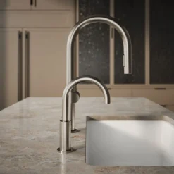 Beverage faucet