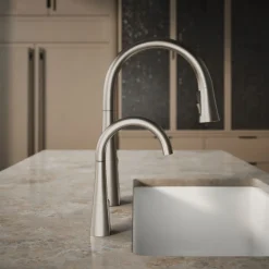 Beverage faucet
