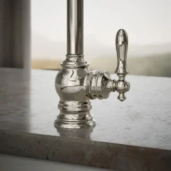 Beverage faucet