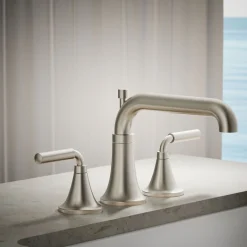 Deck-mount bath faucet trim with diverter