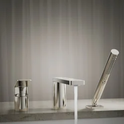 Deck-mount bath faucet with handshower