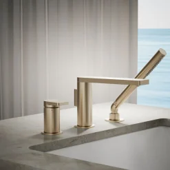 Deck-mount bath faucet with handshower