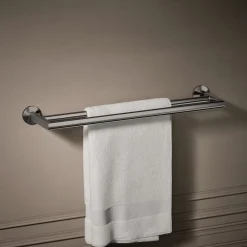 Double towel bar