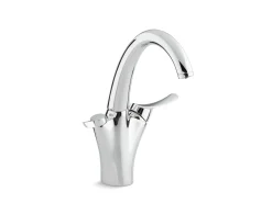 Filtered water kitchen sink faucet