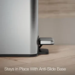 2.5-gallon slim step trash can