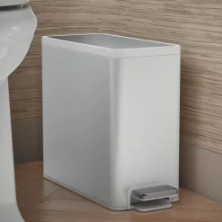 2.5-gallon slim step trash can