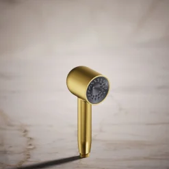Iconic single-function handshower, 1.75 gpm