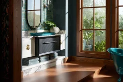 One-light LED lacemaker sconce