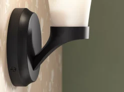 One-light sconce