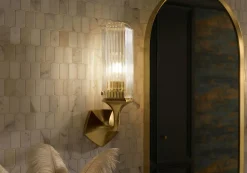 One-light sconce