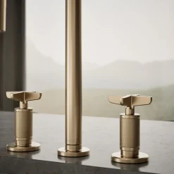 Pull-down kitchen sink faucet with two-function sprayhead