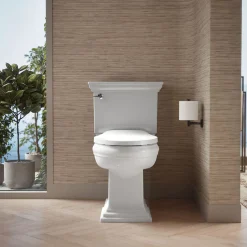 ReadyLatch® Quiet-Close™ elongated toilet seat