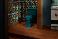 ReadyLatch® Quiet-Close™ elongated toilet seat