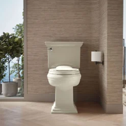 ReadyLatch® Quiet-Close™ elongated toilet seat