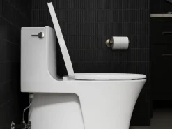 ReadyLatch® Quiet-Close™ elongated toilet seat