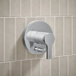 Rite-Temp® shower trim kit with push-button diverter, 1.5 gpm