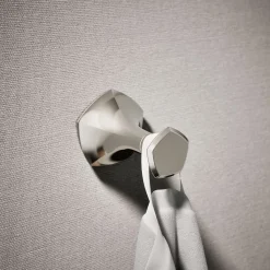 Robe hook