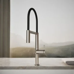 Semi-professional kitchen sink faucet with two-function sprayhead