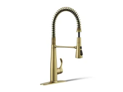 Semi-professional kitchen sink faucet with three-function sprayhead