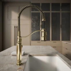 Semi-professional kitchen sink faucet with three-function sprayhead