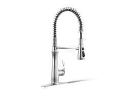 Semi-professional kitchen sink faucet with three-function sprayhead