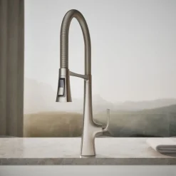 Semi-professional kitchen sink faucet with three-function sprayhead