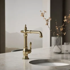 Single-handle bar sink faucet