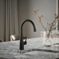 Single-handle bar sink faucet