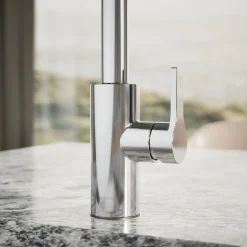 Single-handle bar sink faucet
