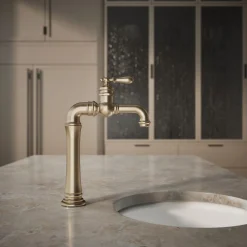 Single-handle bar sink faucet