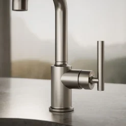 Single-handle bar sink faucet