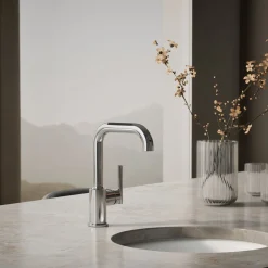 Single-handle bar sink faucet