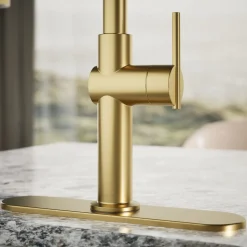 Single-handle bar sink faucet