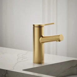 Single-handle bathroom sink faucet, 1.2 gpm