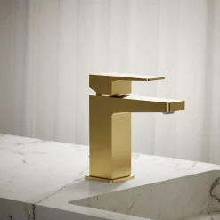 Single-handle bathroom sink faucet, 1.2 gpm