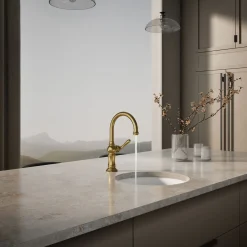 Single-handle kitchen sink faucet
