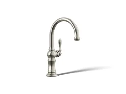 Single-handle kitchen sink faucet