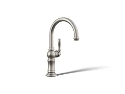 Single-handle kitchen sink faucet