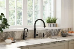 Soap/lotion dispenser