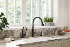 Soap/lotion dispenser