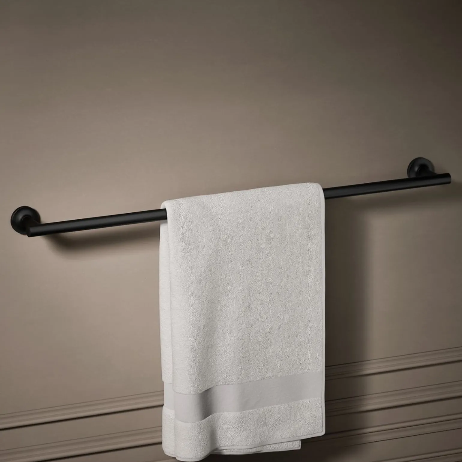 30" towel bar