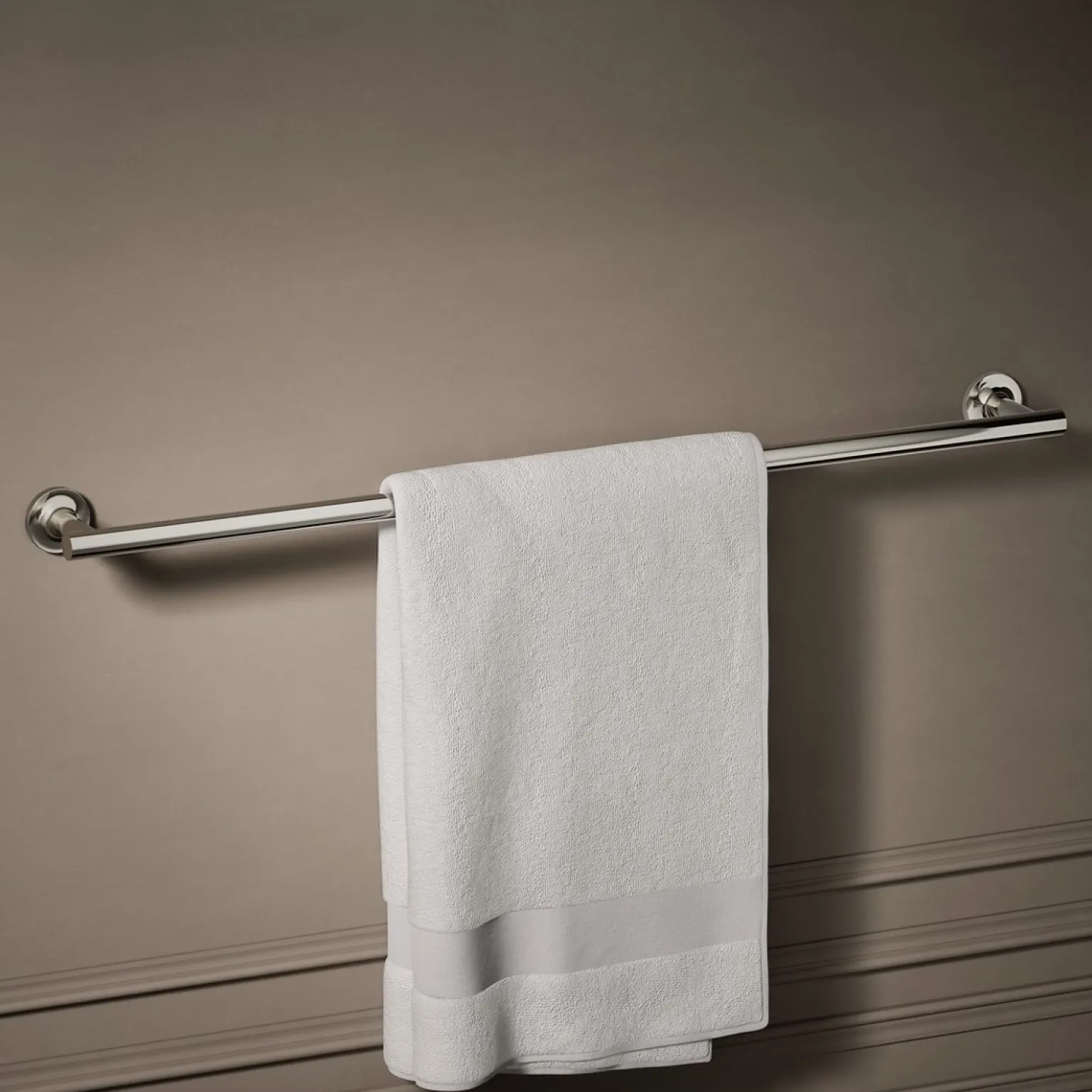 30" towel bar