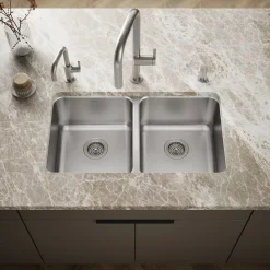 31-1/2" undermount double-bowl kitchen sink
