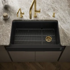 Undermount single-bowl farmhouse kitchen sink