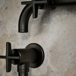 Wall-mount pot filler