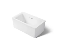 60" x 34" freestanding Heated BubbleMassage™ air bath with Bask® heated surface and straight shroud